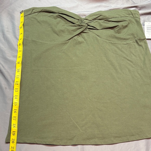 NWT Torrid Foxy Twist Olive Green Strapless Ruched Cotton Blend Stretch Tube Top - Picture 7 of 8